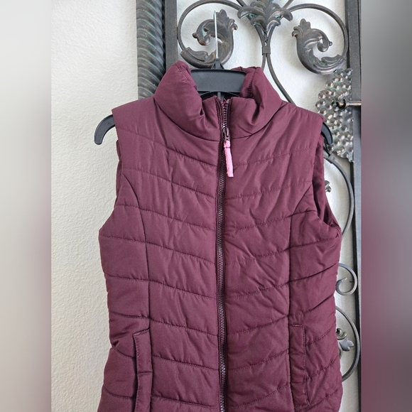 Aeropostle Plum Quilted Puffer Vest - Picture 3 of 6